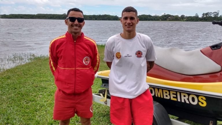 Bombeiro Militar de Arroio do Silva reencontra vítima de afogamento após 12 anos