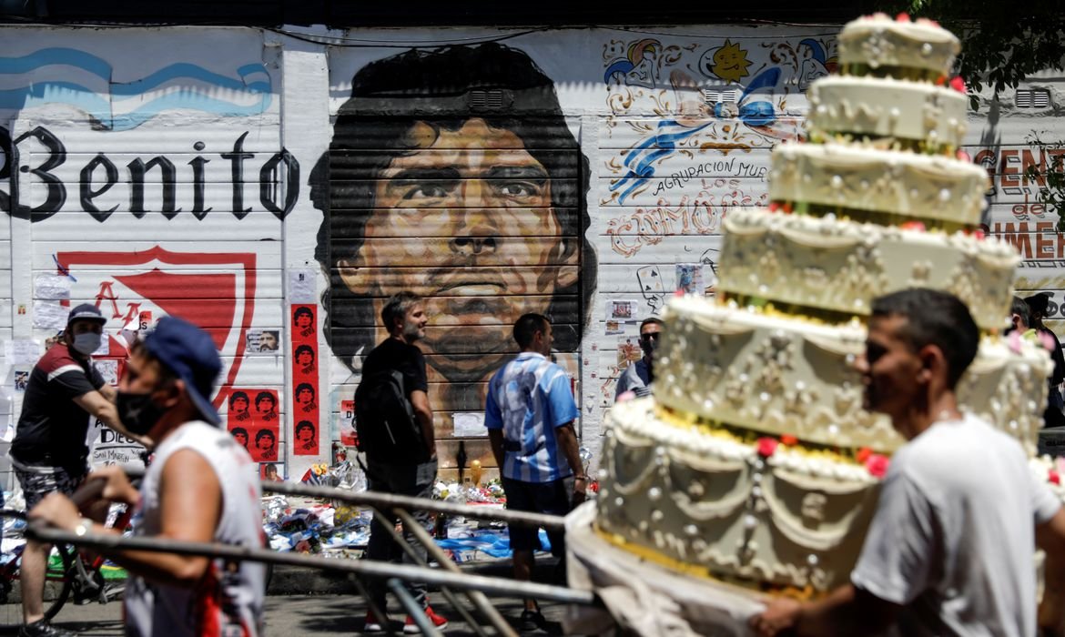 maradona_grafite_buenos_aires