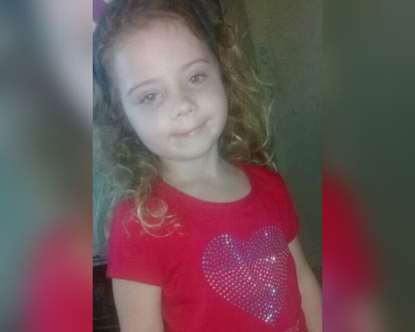 Menina de 4 anos é raptada dentro da própria casa em Palhoça Menina de 4 anos é raptada dentro da própria casa em Palhoça