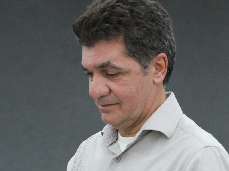 prefeito-de-criciuma-testa-positivo-para-coronavirus #Pracegover Foto: na imagem há um homem com camisa de cor clara