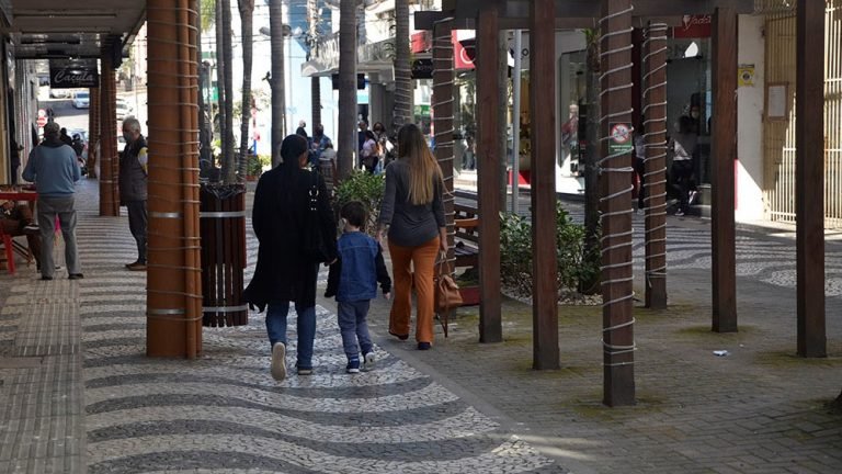 Toque de recolher em Santa Catarina passa a valer a partir deste sábado