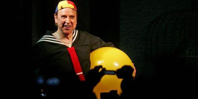kiko #Pracegover Foto: na imagem há um homem com uma bola