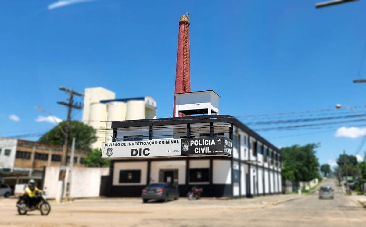 Dupla é condenada em 22 anos de prisão por roubos de veículos, em Criciúma