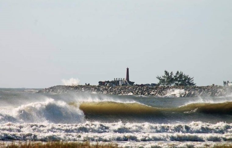 Sábado será com vento moderado e chuva isolada no Litoral de Santa Catarina