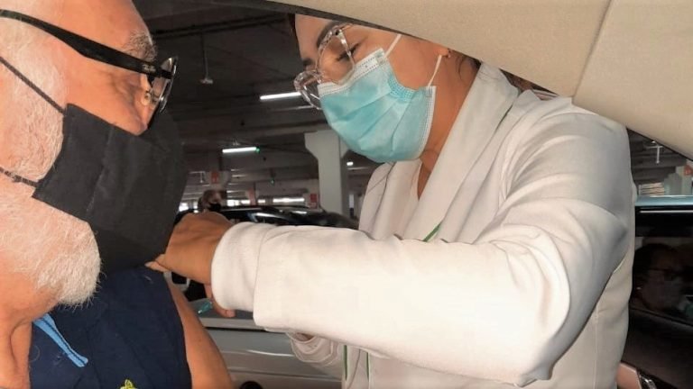 Vacinação desta sexta-feira (30) imunizou quase duas mil pessoas em Tubarão