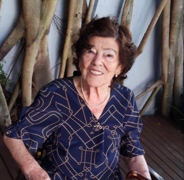 eleonora #Pracegover Foto: na imagem há uma mulher sorrindo