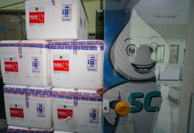 Governo de SC recebe mais 309 mil doses