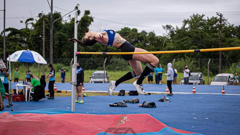 Monique Varmeling representa Tubarão no Troféu Brasil