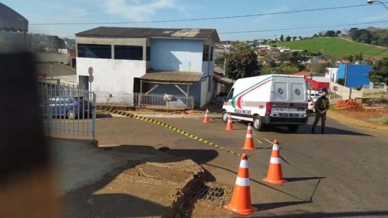 Bebê de 7 meses é atingido por tiro no peito, em Chapecó Bebê de 7 meses é atingido por tiro no peito, em Chapecó