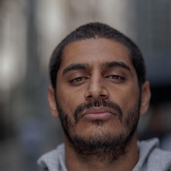 criolo #Pracegover foto: na imagem há um homem