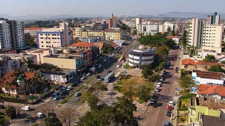 Prefeitura de Tubarão faz levantamento para a primeira etapa de colocação de novos abrigos de passageiros