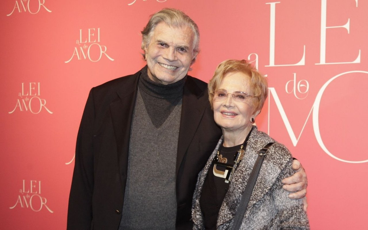 tarcisio e gloria #Pracegover foto: na imagem há um homem e uma mulher