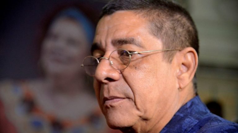 Zeca Pagodinho é internado com sintomas leves de covid-19