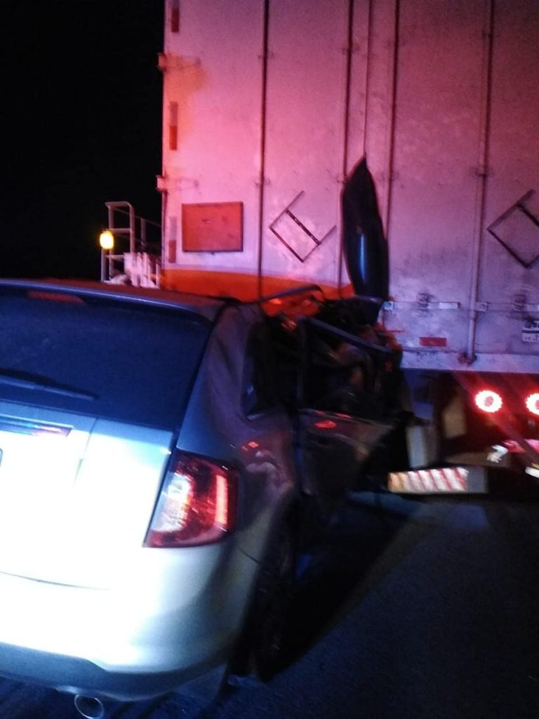 Acidente deixa motorista ferido em Sangão