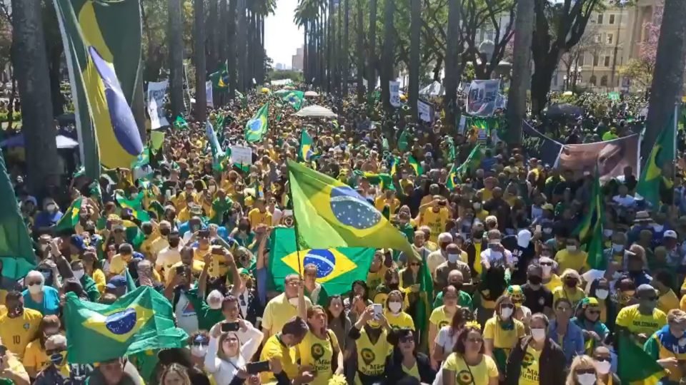 Quais são os grupos pró-governo que vão às ruas em 7 de setembro e o que eles defendem
