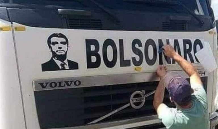 Bolsonaro anuncia apoio para 750 mil caminhoneiros comprarem diesel