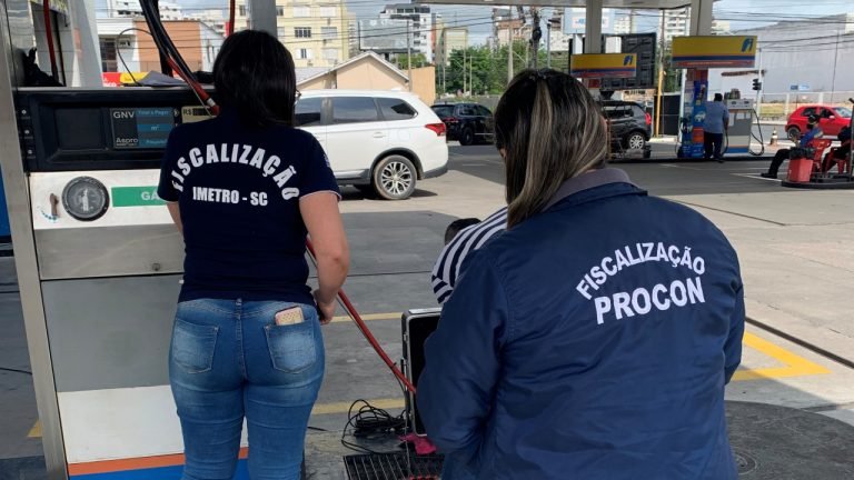 Inmetro fiscaliza postos de combustíveis de Tubarão que vendem Gás Natural Veicular