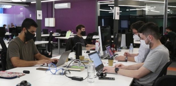 Programa da Fapesc vai formar 1,2 mil novos desenvolvedores nos próximos meses
