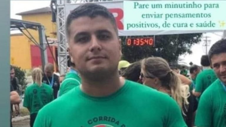 Soldado Richard Ribeiro Castro, de Imbituba, recebe alta da UTI Soldado Richard Ribeiro Castro, de Imbituba, recebe alta da UTI
