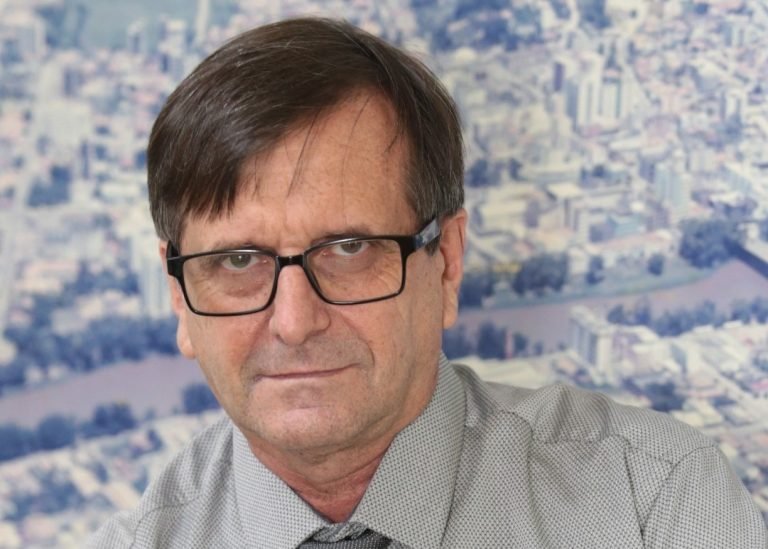 Vereador Nilton de Campos assume como prefeito interino de Tubarão