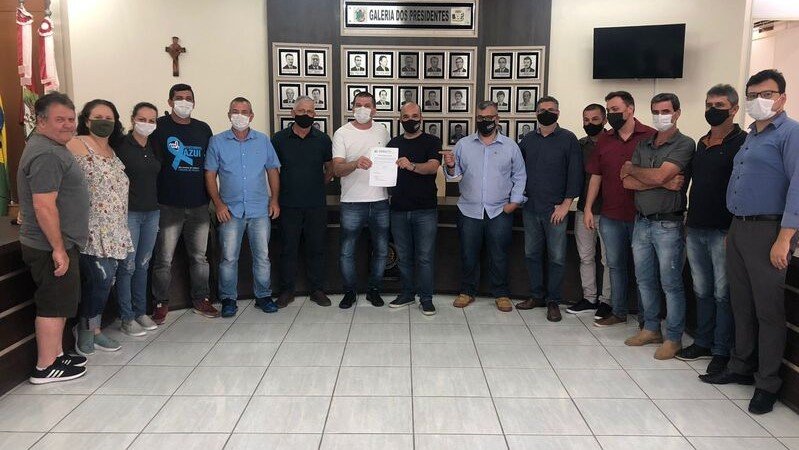 Assinada ordem de serviço para a pavimentação da Rodovia Félix Simon em Treze de Maio