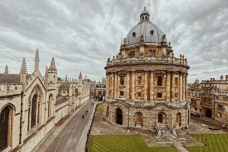 Brasil deve ter unidade da Universidade de Oxford em 2022