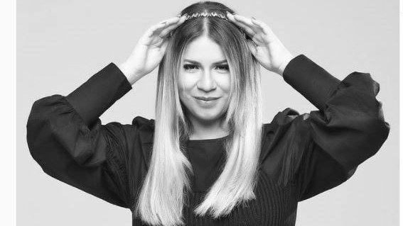 Famosos lamentam morte de Marília Mendonça após acidente de avião