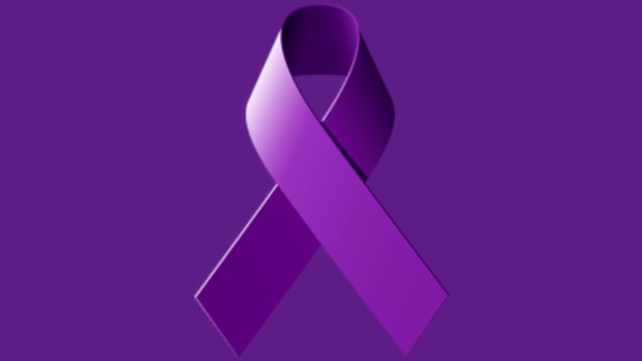 novembro roxo #Pracegover foto: na imagem há um laço roxo