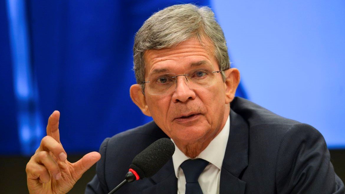 Petrobras não é única responsável pelo aumento do preço do combustível, diz presidente da estatal