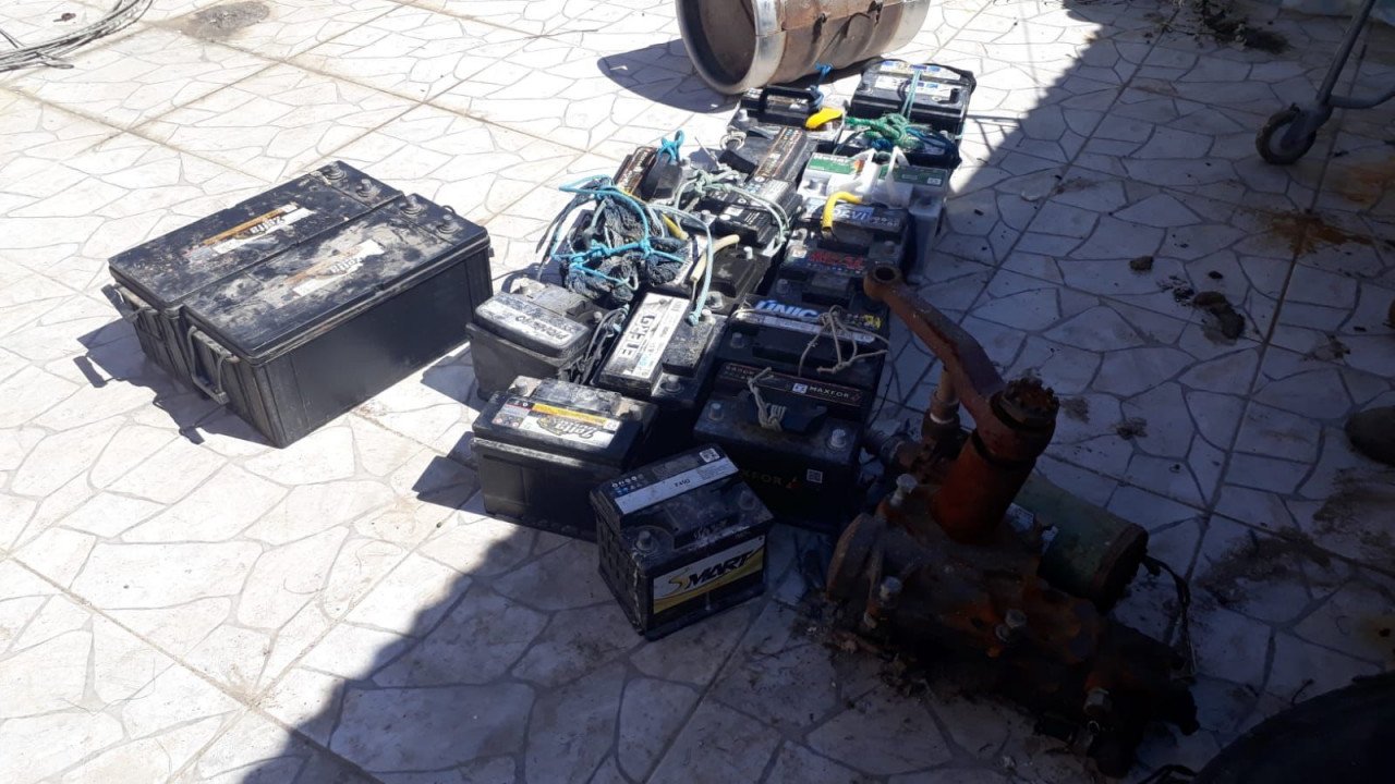 Proprietário de ferro velho em Capivari de Baixo é preso em flagrante, suspeito de receptação