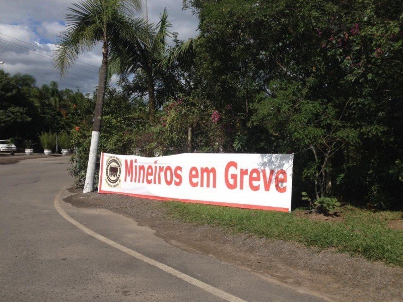 mineiros-decidir-iniciar-greve-geral-a-partir-da-proxima-segunda-feira