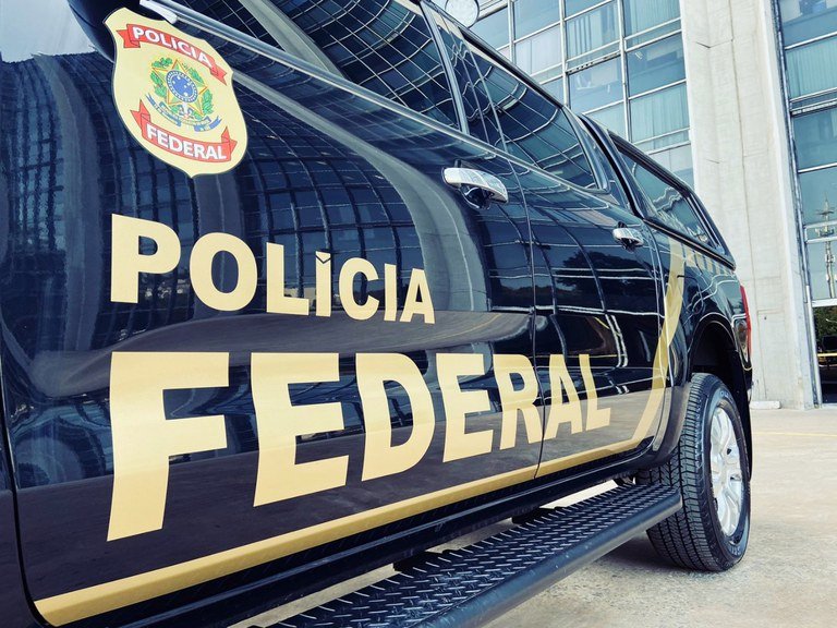 PF #PraCegoVer Na foto, uma viatura da Polícia Federal