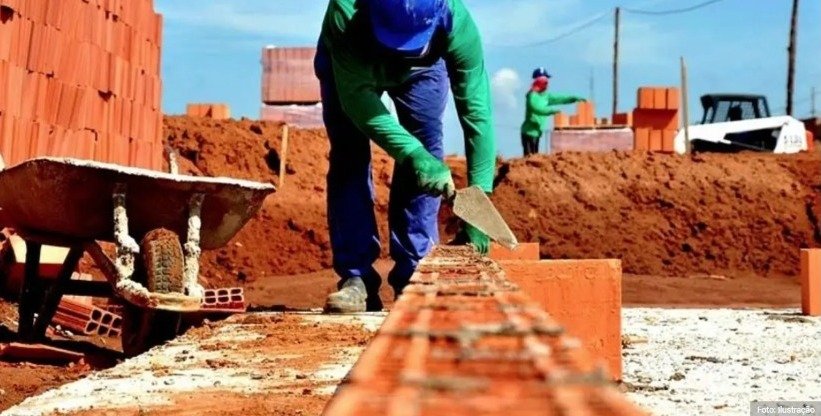 Suposto trabalho escravo na construção civil é investigado em Criciúma