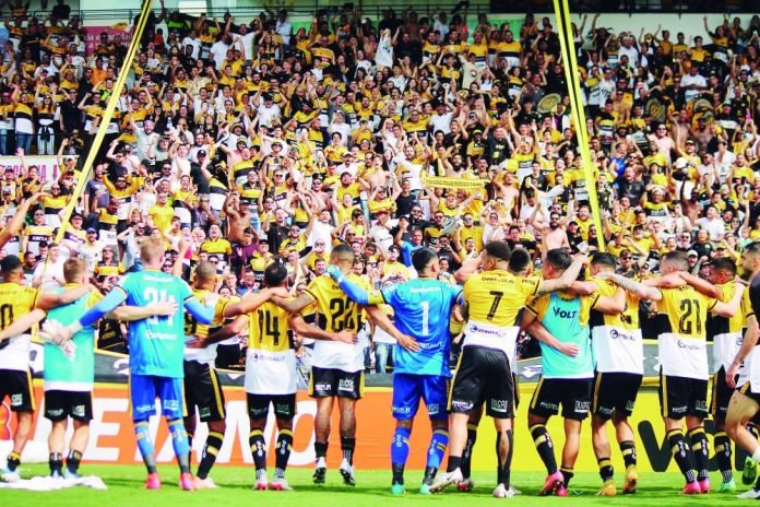 Tigre-x-CRB-foto-Celso-da-Luz-CEC-2-OK-OK-696x464