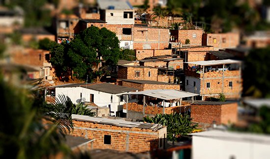ppi71_casas-2 #ParaTodosVerem Na foto, um loteamento clandestino