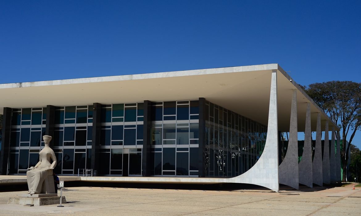 STF #ParaTodosVerem Na foto, a fachada do Supremo Tribunal Federal em Brasília