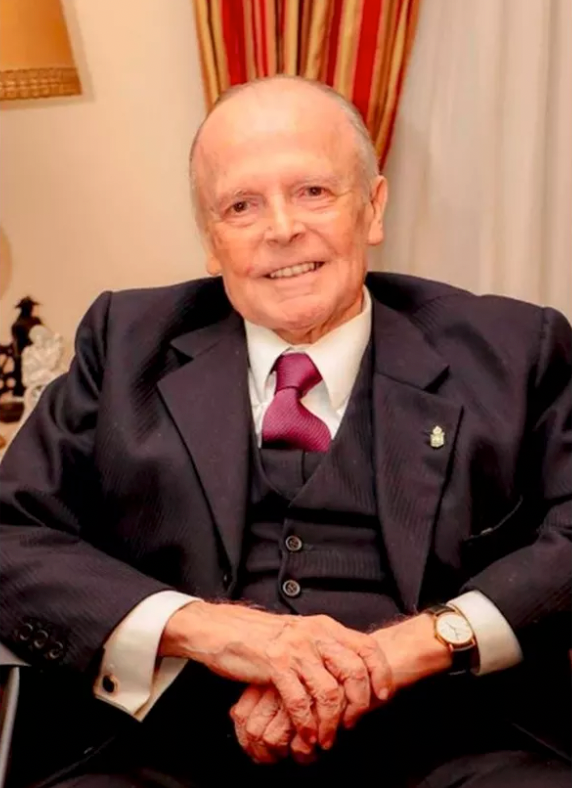 Dom Luiz #ParaTodosVerem Na foto, o chefe da Casa Imperial do Brasil, Dom Luiz Gastão Maria José Pio Miguel Gabriel Rafael Gonzaga de Orleans e Bragança