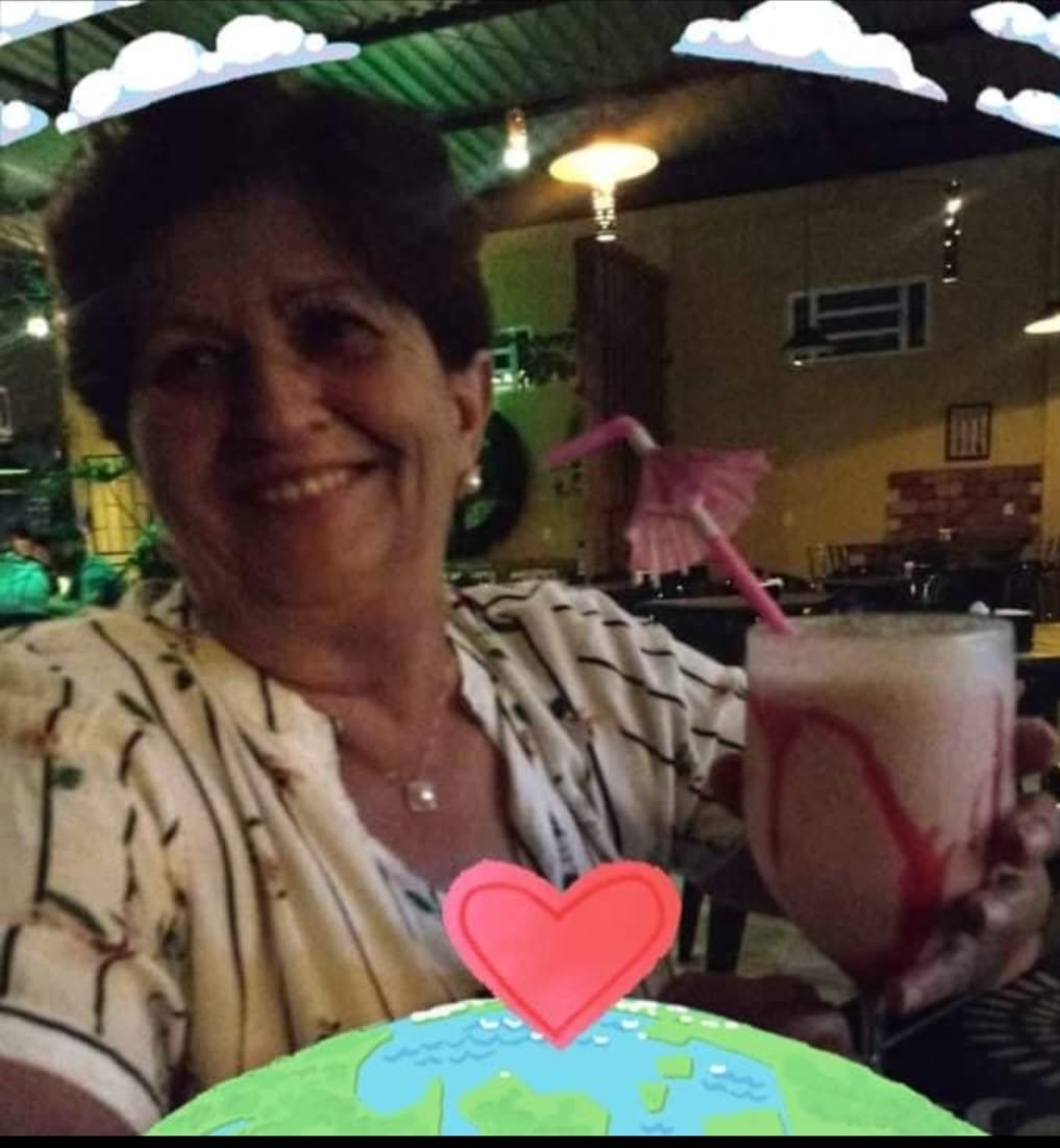 Maria Irene #Pracegover Foto: na imagem há uma mulher sorrindo