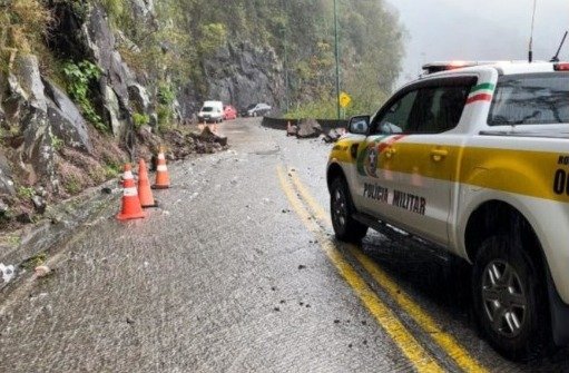 Serra do Rio do Rastro segue interditada nesta quinta-feira (11)