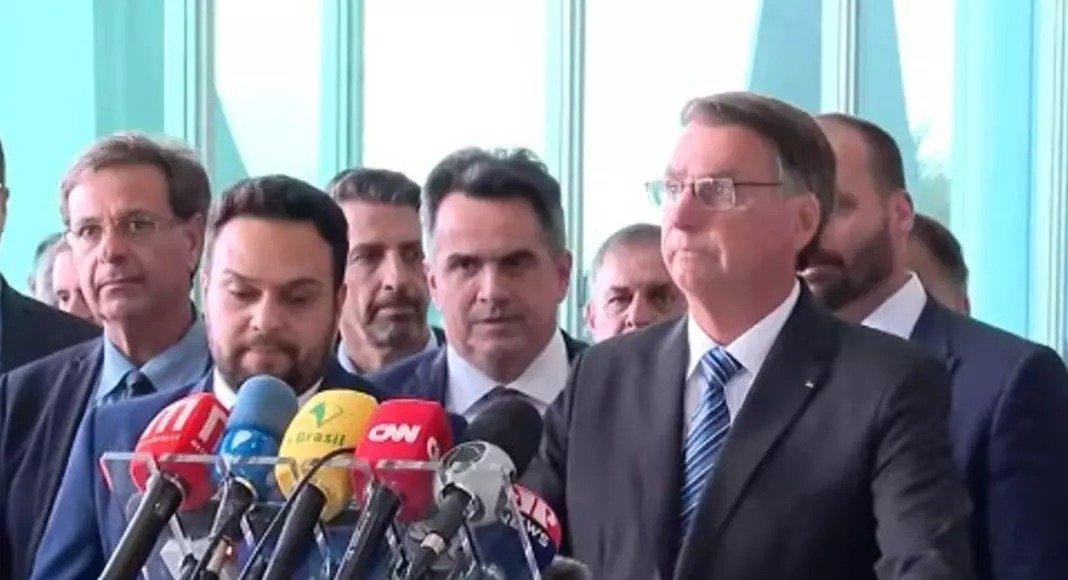 Bolsonaro se manifesta pela primeira vez após derrota nas eleições