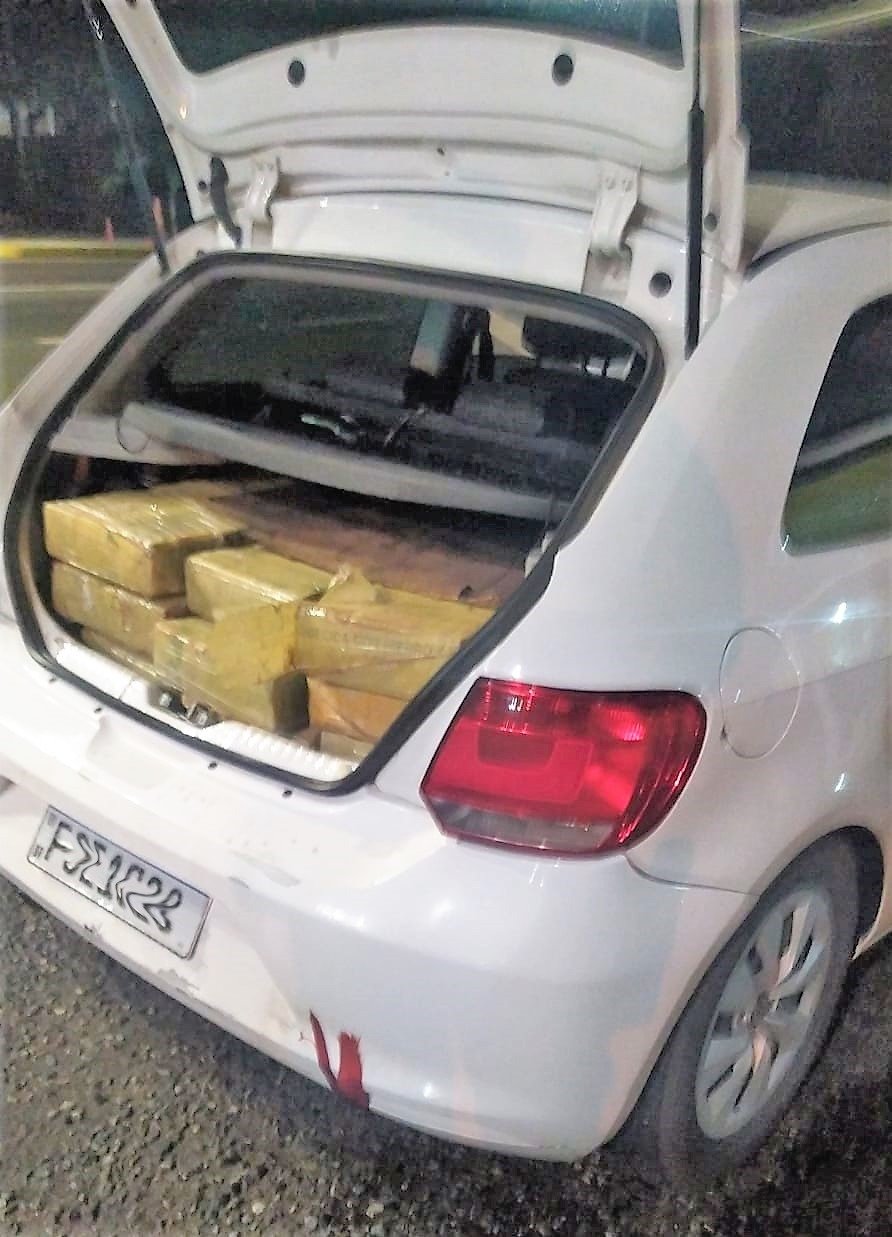 Mais de 300kg de maconha são apreendidos em Joinville