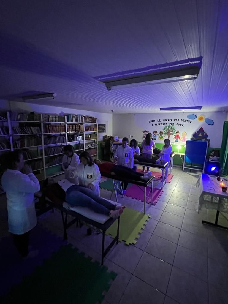 Práticas integrativas para colaboradores da Educação projeto traz saúde e bem-estar para a equipe