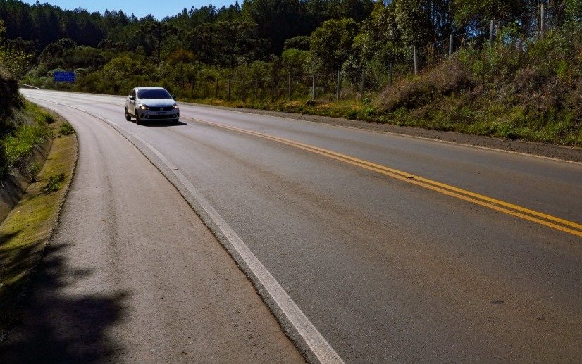 Detran elabora manual de instruções para condutores estrangeiros