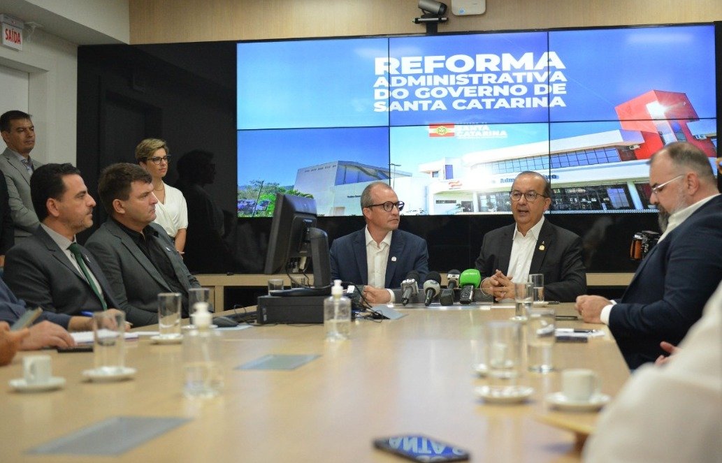 Governo propõe reforma administrativa a custo zero para aumentar eficiência da máquina pública