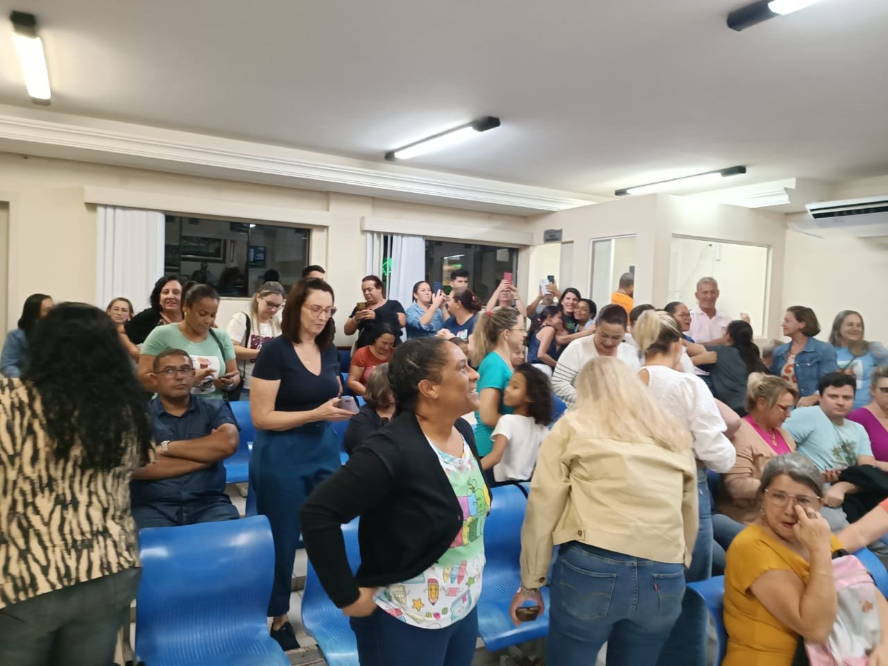 Câmara de Capivari de Baixo aprova Plano de Carreira do magistério municipal