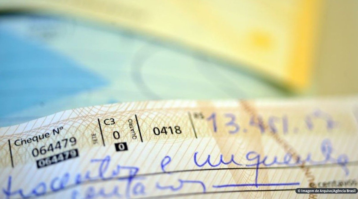 Para maior segurança, cheques terão mudanças a partir de 2 de outubro