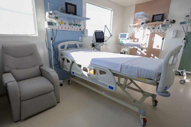 Sombrio e Criciúma recebem 18 novos leitos de UTI infantil