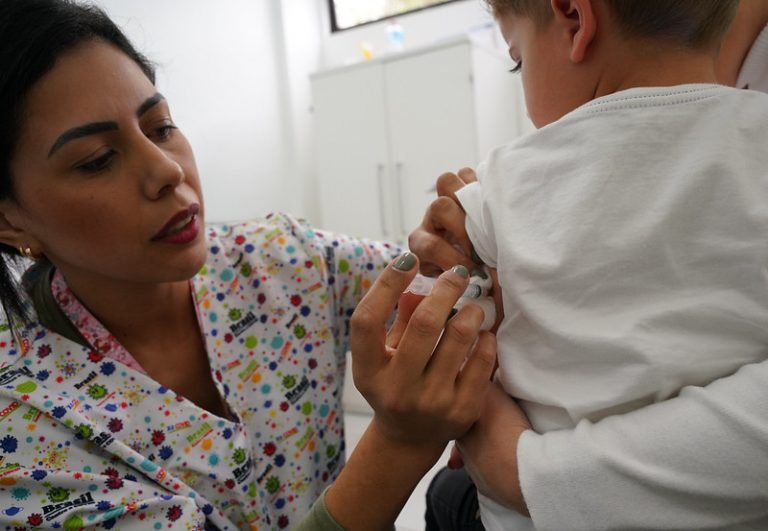Iniciada Campanha de Multivacinação para atualização das cadernetas de crianças e adolescentes