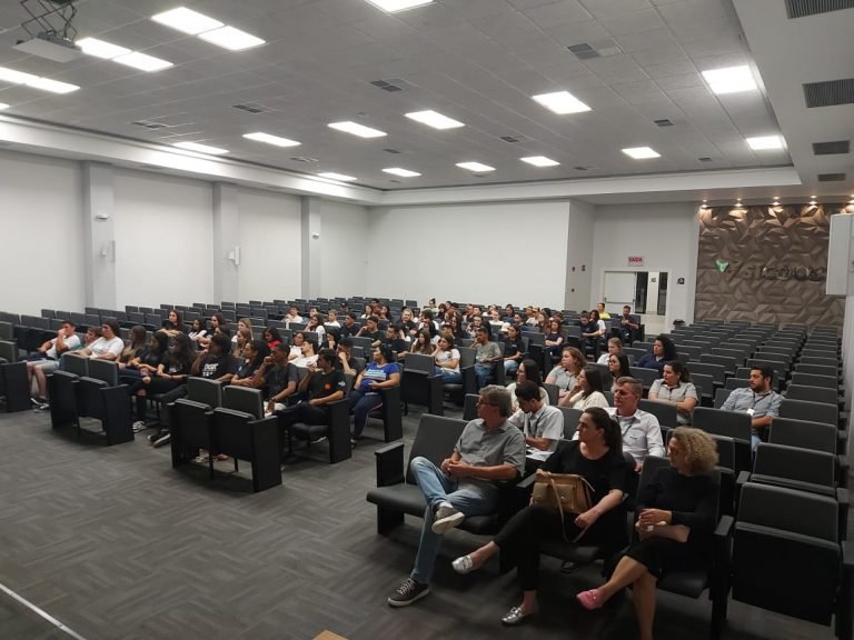 DEL de Braço do Norte realiza encontro que aproxima jovens do mercado de trabalho