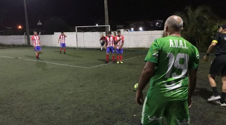 Aval I e Aval II disputam final do Campeonato Cinquentão, em Laguna
